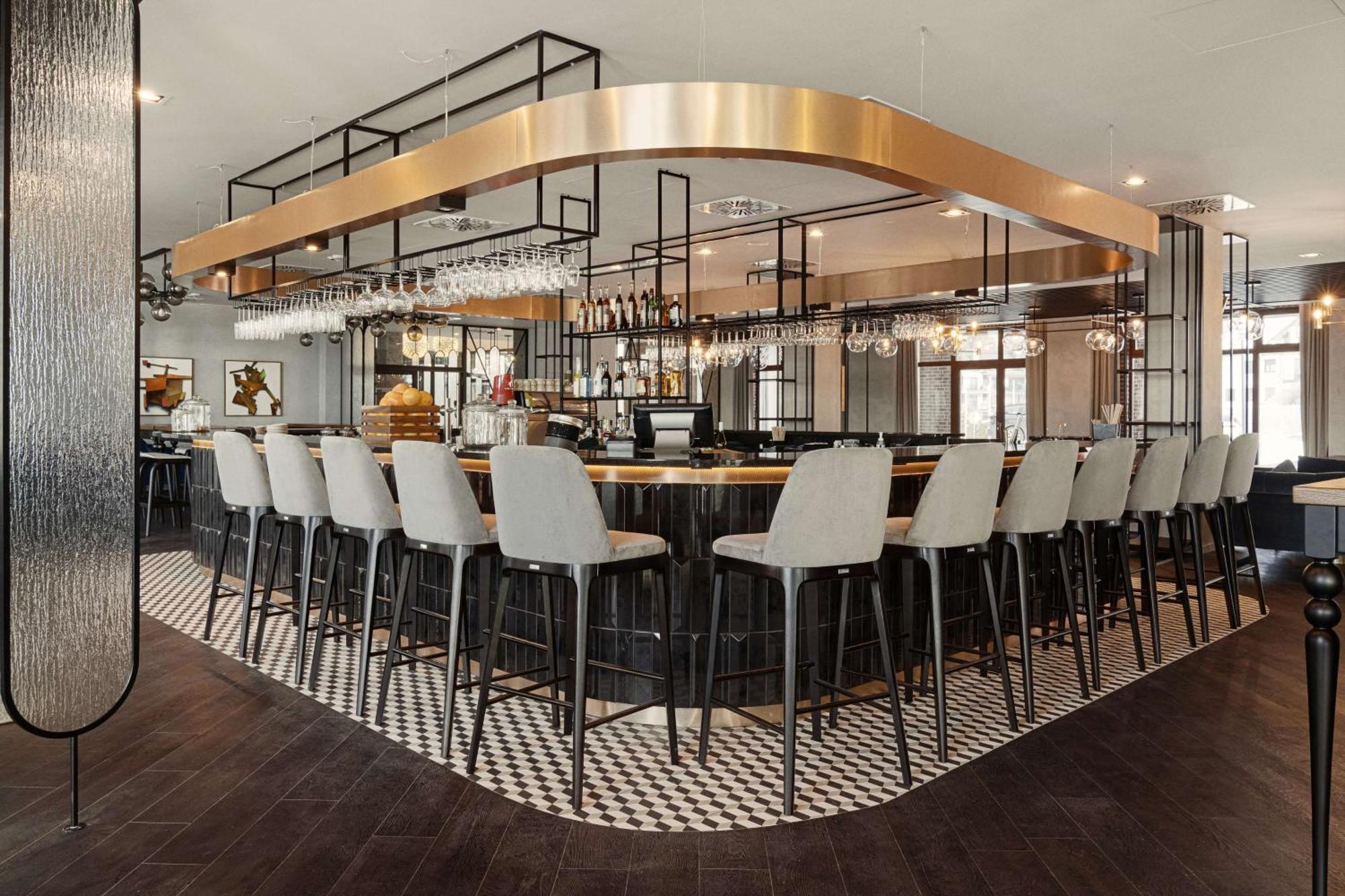 Radisson Blu Resort & Conference Center, Ostroda Mazury Εξωτερικό φωτογραφία The bar at the restaurant