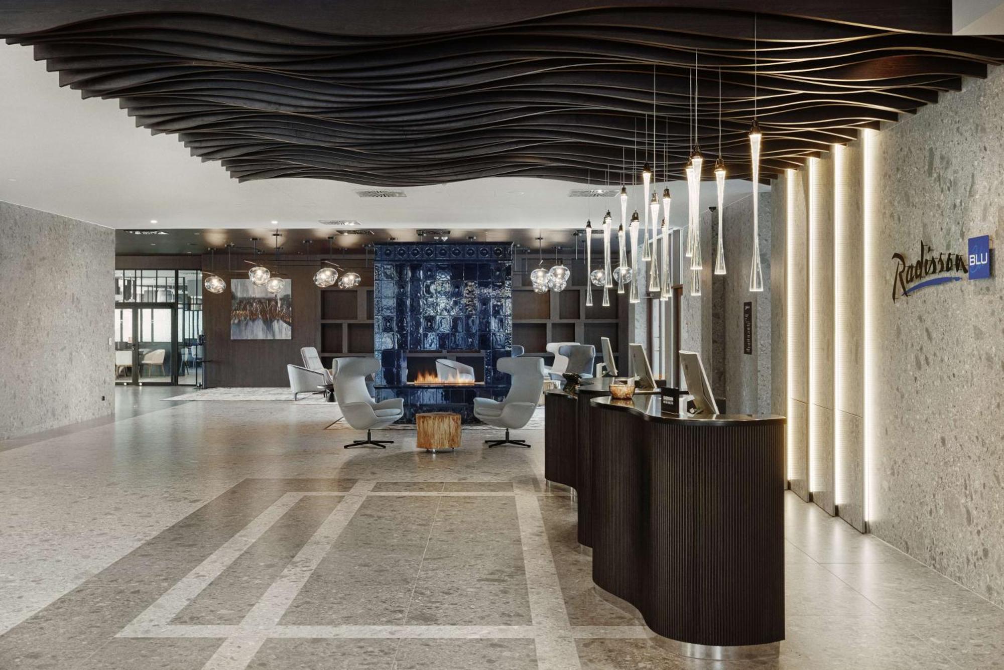 Radisson Blu Resort & Conference Center, Ostroda Mazury Εξωτερικό φωτογραφία The lobby of Radisson Blu Hotel, Belgrade