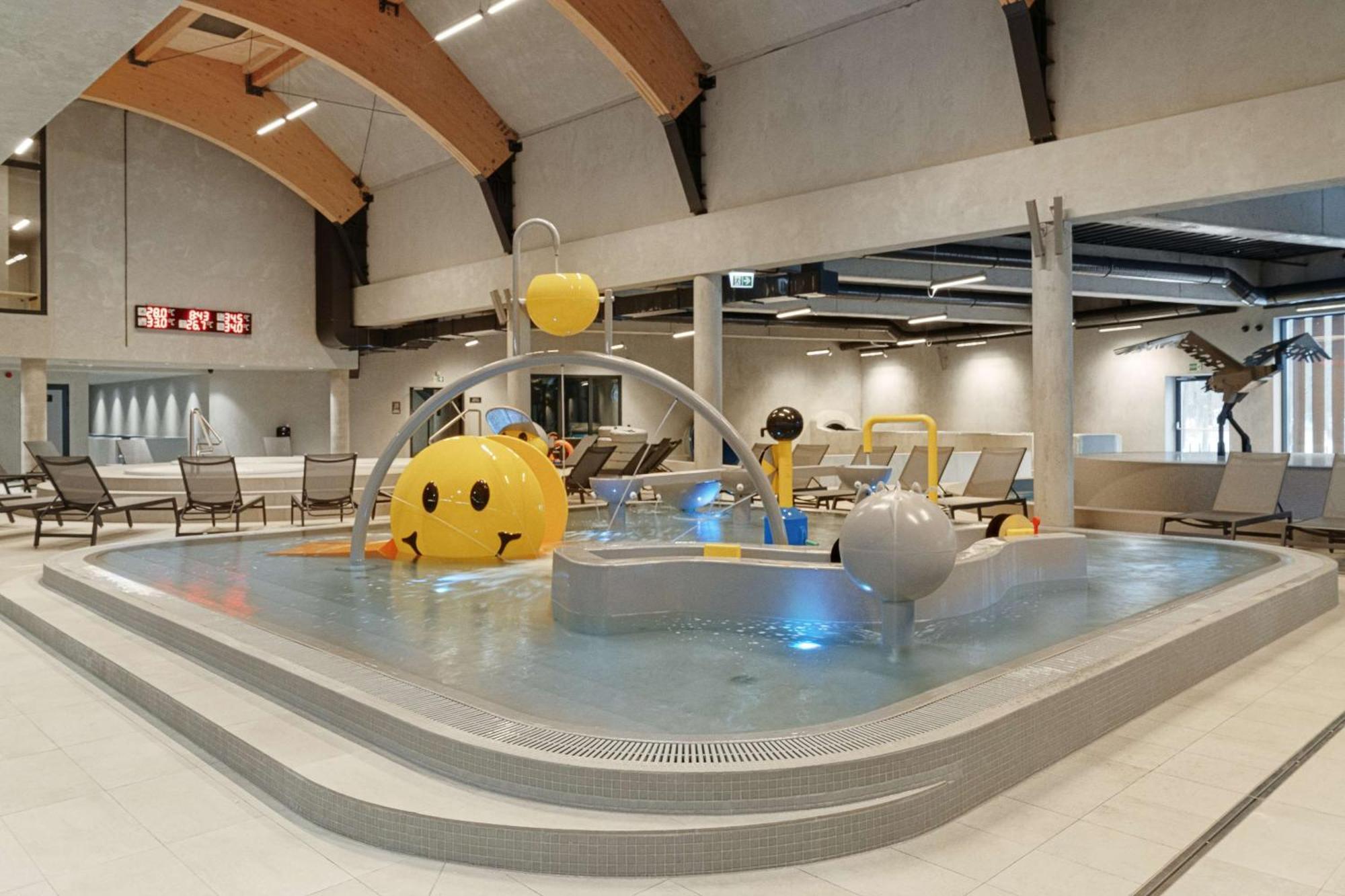 Radisson Blu Resort & Conference Center, Ostroda Mazury Εξωτερικό φωτογραφία The children's pool