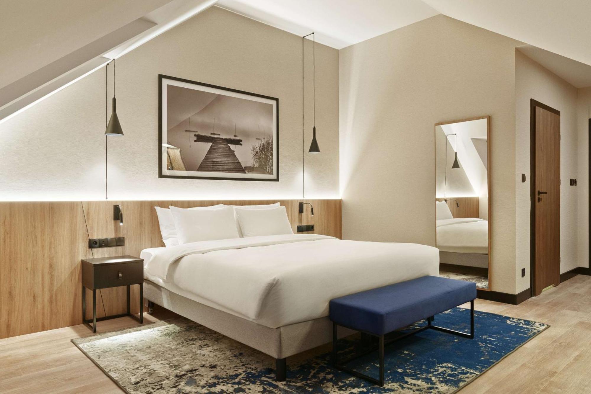 Radisson Blu Resort & Conference Center, Ostroda Mazury Εξωτερικό φωτογραφία A bedroom at the hotel